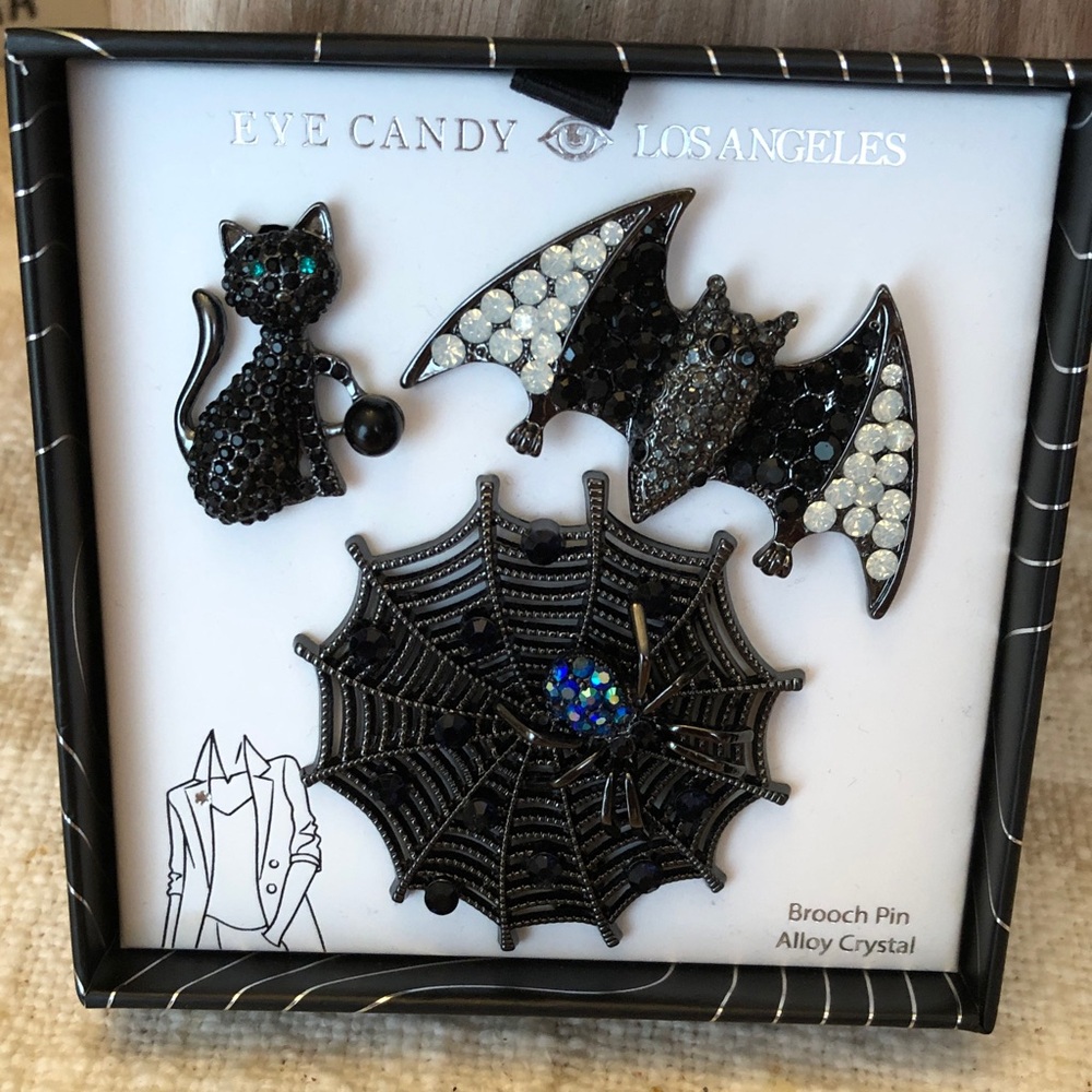 Eye Candy Los Angeles 3PC Halloween Brooch Set Bat, Cat & Spider Web Crystal NIB
